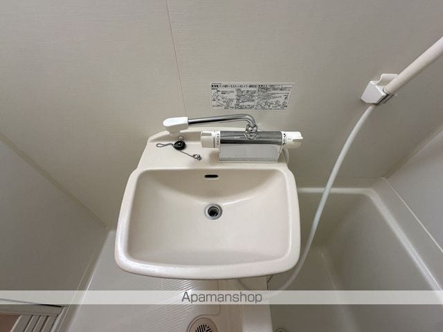 レオパレスグランパルク小柳の内装写真