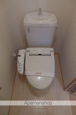 カーミー・呉竹 A棟の内装写真
