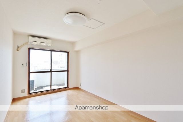 シャトル福島の内装写真