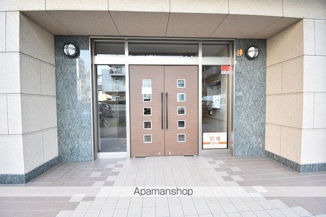 ベルフィオーレ二日町の玄関写真