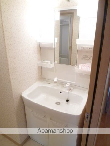 ハウス中の島シュラインの内装写真