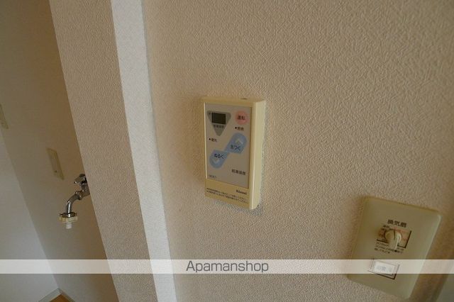 コアロードアイの内装写真