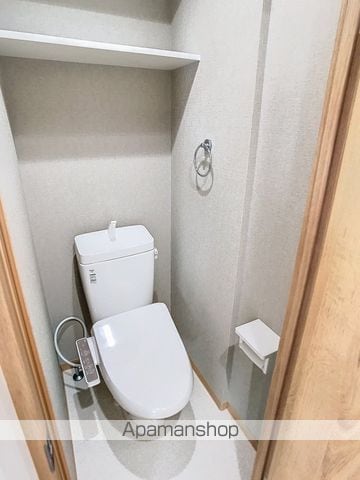 ワイズ新屋敷の内装写真