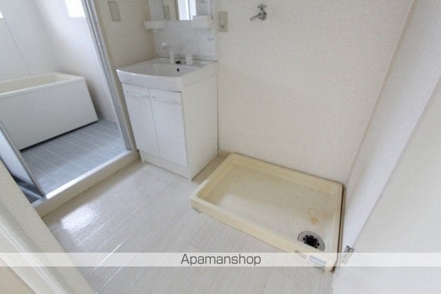 山根マンションの内装写真