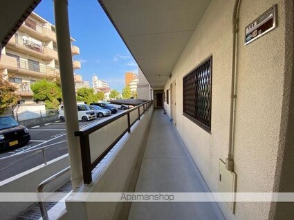 第二グリーンハイツ松縄[3LDK/63.61m2]の共用部1