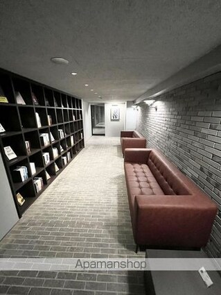 パークアクシス新宿百人町[1LDK/30.38m2]の共用部4