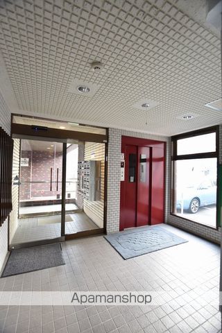 メゾンパティオ大町の玄関写真