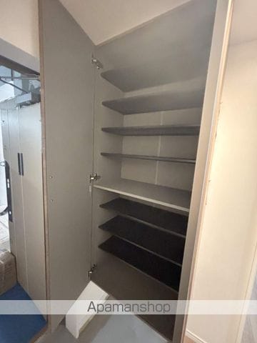 U RESIDENCE 東比恵の内装写真