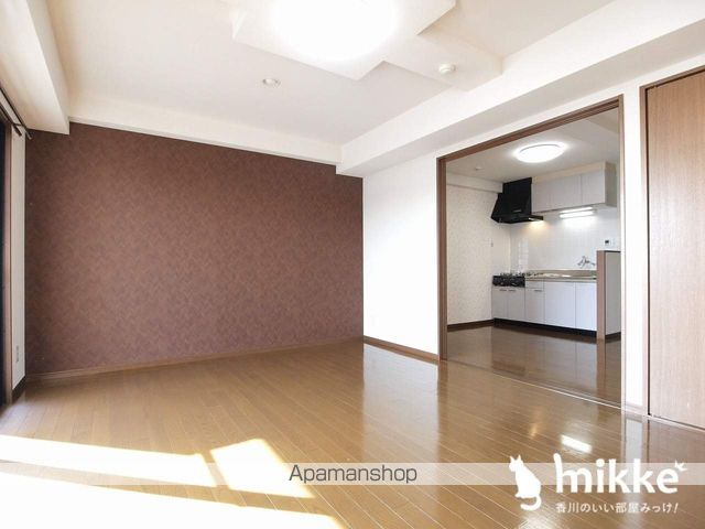 グランツ屋島IIIの内装写真
