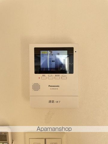 リヴァブル箱崎の内装写真