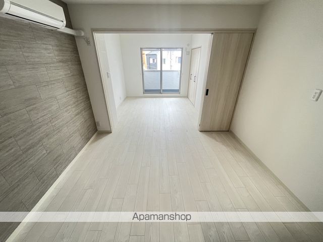 クリエオーレ大池町IIの内装写真