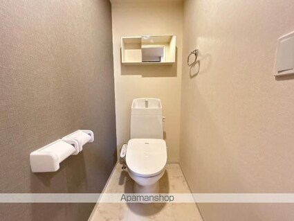 ブルヴァール[1LDK/41.1m2]のトイレ