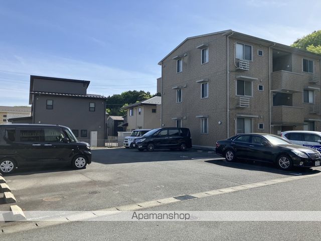 リーバーコーキの外観写真