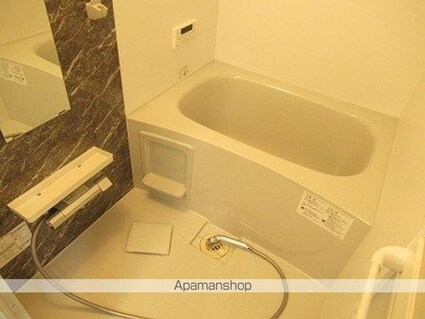 岩手県盛岡市高松２丁目[1K/26.98m2]のバス