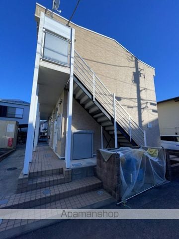 レオパレスクランベリーの外観写真
