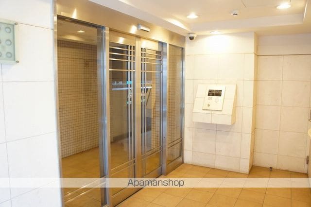 プライムアーバン番町の玄関写真