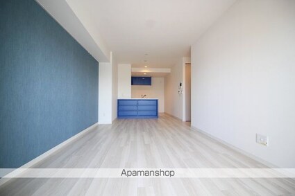 ロイヤルパークスＥＲ万代[2LDK/65.08m2]のリビング・居間