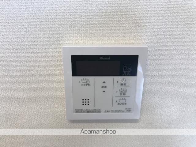 福山市 2階建 築10年の内装写真