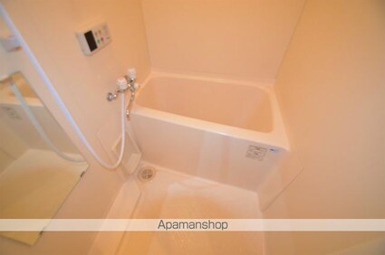 ウイング９９[1K/26.4m2]のバス