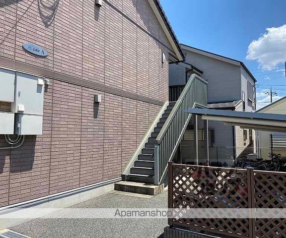 アムール西桂の玄関写真