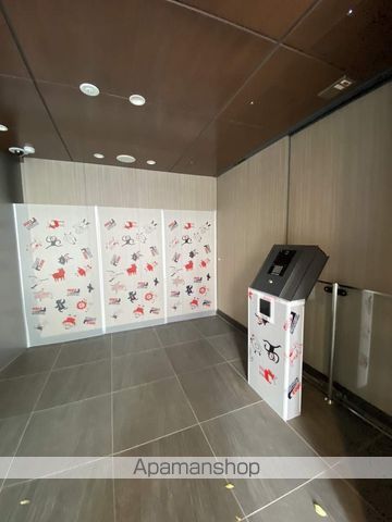 ジオエント新町の玄関写真