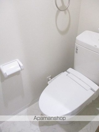 シャッツクヴェレ高円寺北[1R/16.11m2]のトイレ
