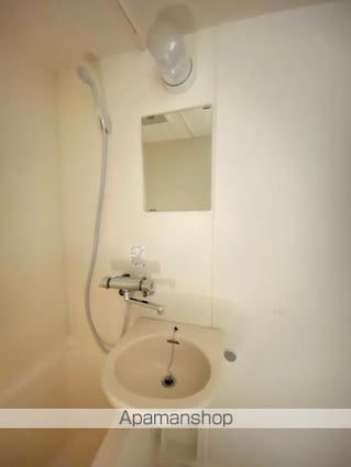シルクハイム中央町[1R/22m2]の洗面所