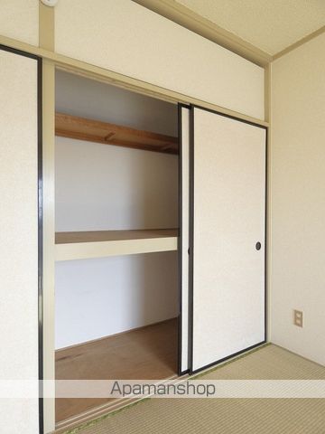 高台マンションの内装写真