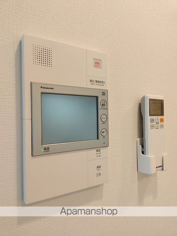 コンフォリア新大阪宮原Qの内装写真