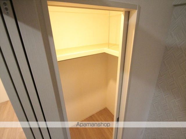セレニテ西中島アリア弐番館の内装写真