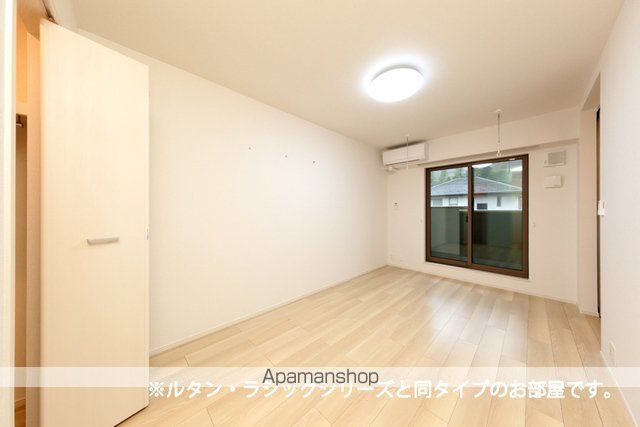 ヒカルサ新潟沼垂西の内装写真
