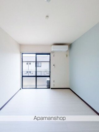 エクセル岸[3K/50.7m2]のリビング・居間