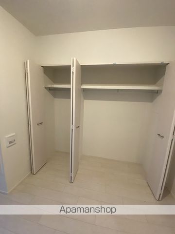 スプランディッド上本町WESTの内装写真
