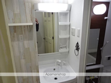 東京都立川市羽衣町２丁目[1DK/32.64m2]の洗面所