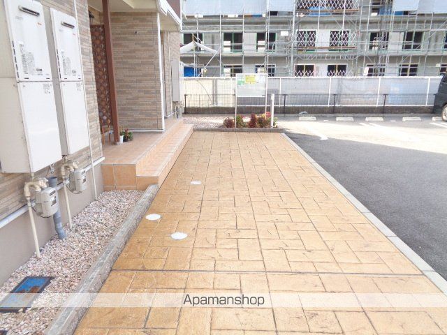 フロラシオン IIの玄関写真