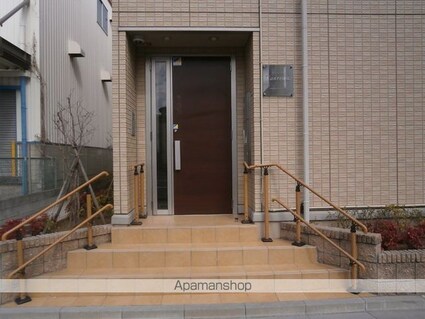 サンレーモ[2LDK/54.51m2]のエントランス