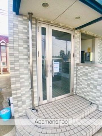 GLOIRE MANSIONの玄関写真