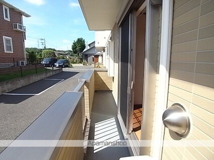 ヴィラ　ジャスティスⅠ[1R/33.16m2]のバルコニー