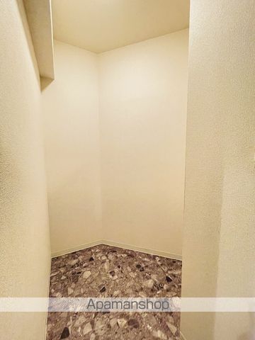 ロア金山の内装写真