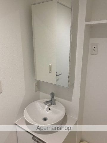 LEGALAND祐天寺の内装写真