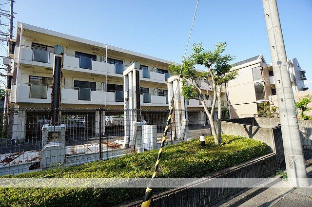 ロイヤルハイツの外観写真