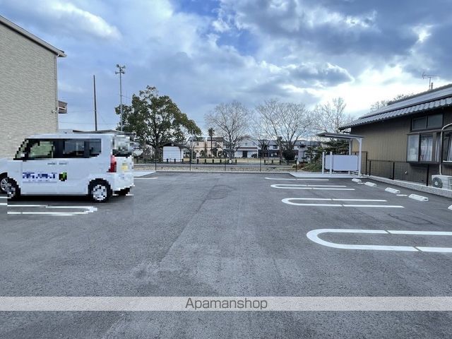 エンブレムBのその他写真