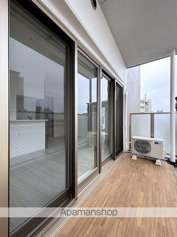 セレニテフランNAMBAの内装写真