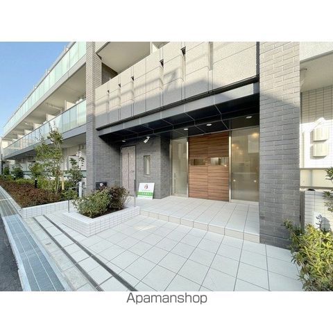 バウスステージ高田馬場の玄関写真