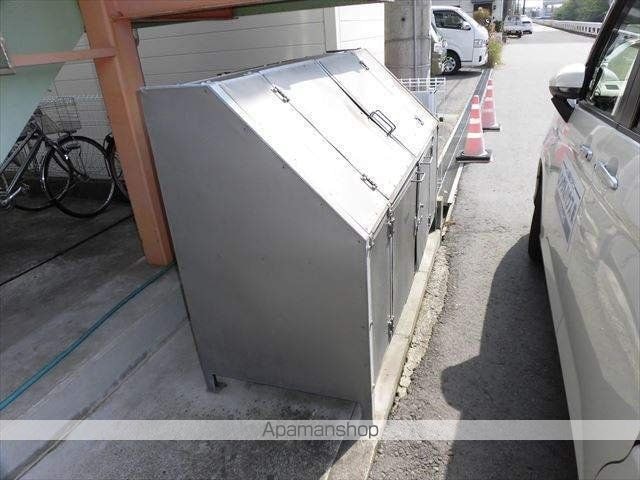 和歌山県和歌山市市小路[1R/24.57m2]のエントランス