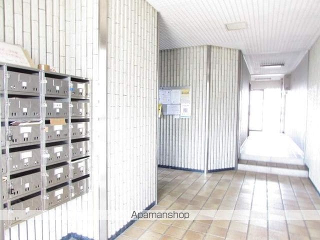 レジデンス内橋の玄関写真