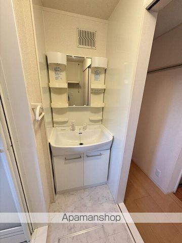 アイングルックの内装写真