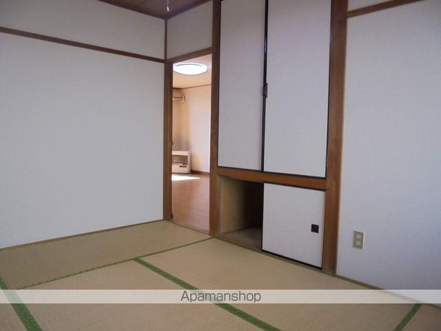 第二オリラハイツの内装写真