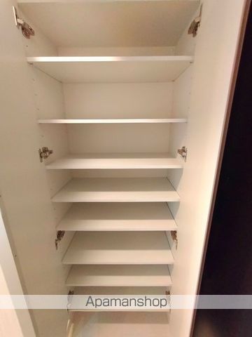 SーRESIDENCE堺筋本町UNOの内装写真