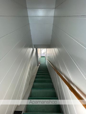 小西ビルの内装写真